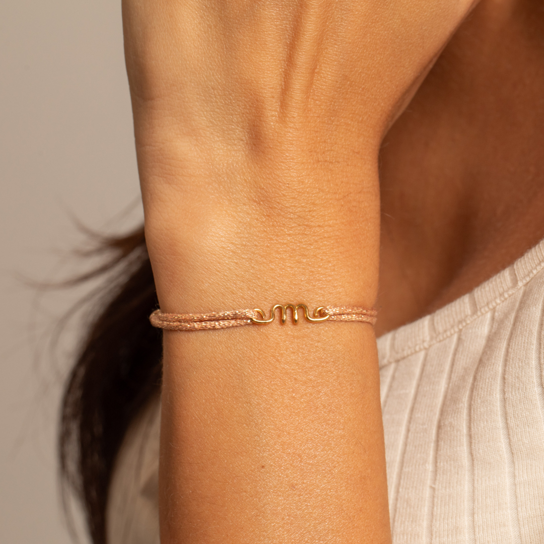 BRACELET CORDON FIL PLAQUÉ INITIALE